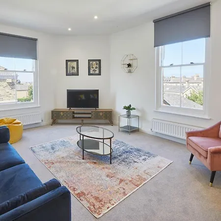 דירה Host & - Cornerhouse *