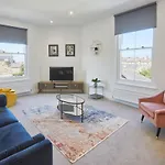 Appartement Host & - Cornerhouse *